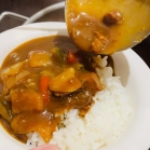 『伊江島産黒糖入りホテルカレー』をご賞味あれ！！